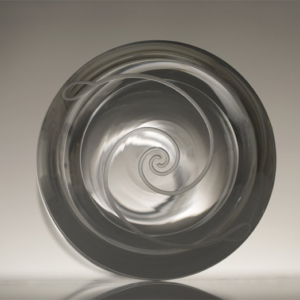 karafa Fibonacciho spirála, ručně foukané křišťálové sklo, obsah 1,5 l